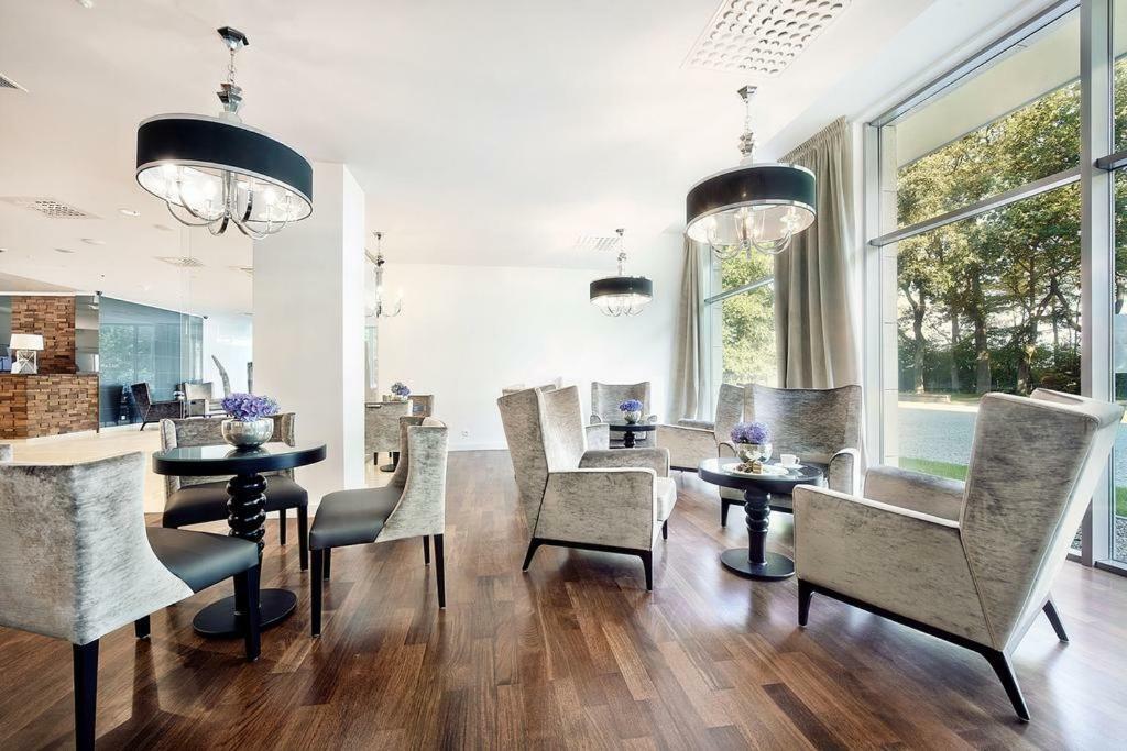 Prywatny Apartament W Hotelu Diune Колобжег Экстерьер фото